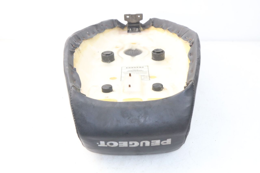 photo de ASIENTO PEUGEOT SX 80 (1986 - 1995) - Primer plano de alta resolución