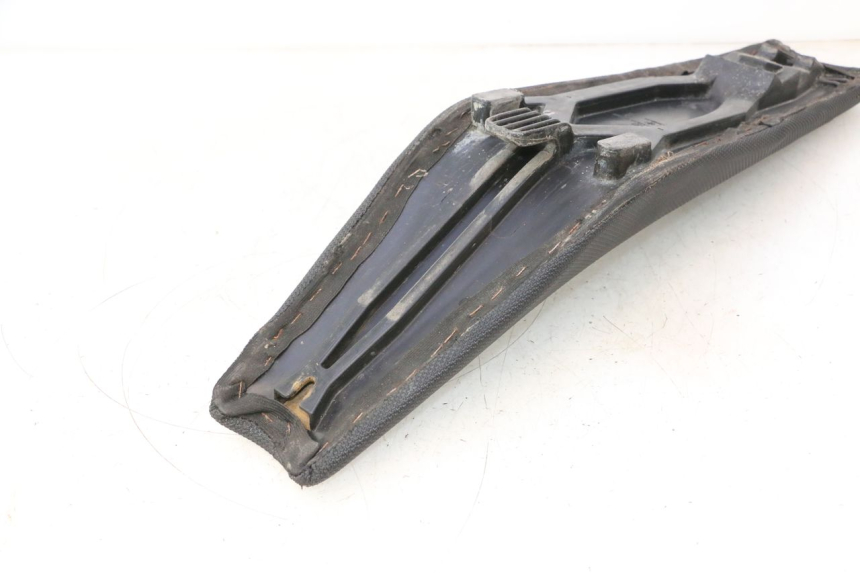photo de ASIENTO KTM SX 85 (2018 - 2024) - Detalles de los puntos de fijación