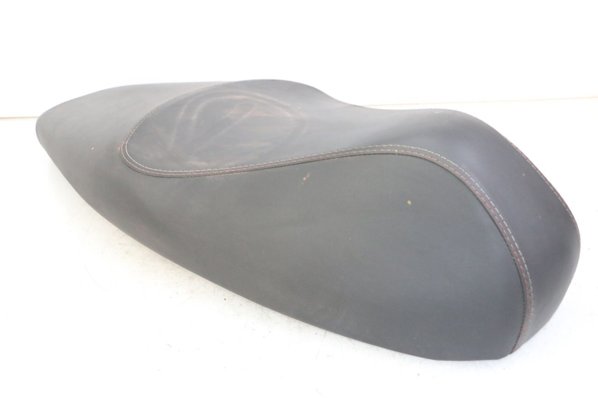 photo de ASIENTO APRILIA SXR 50 (2021 - 2023) - Primer plano técnico