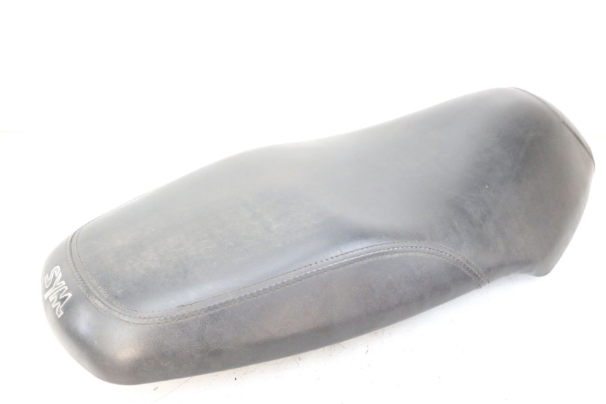 photo de ASIENTO SYM ORBIT III 3 4T 50 (2018 - 2021) - Zoom sobre los componentes