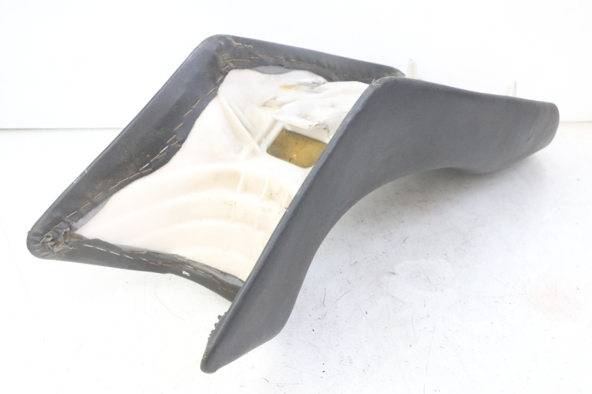 photo de ASIENTO YAMAHA TDR DELTABOX 125 (1997 - 2003) - Primer plano técnico