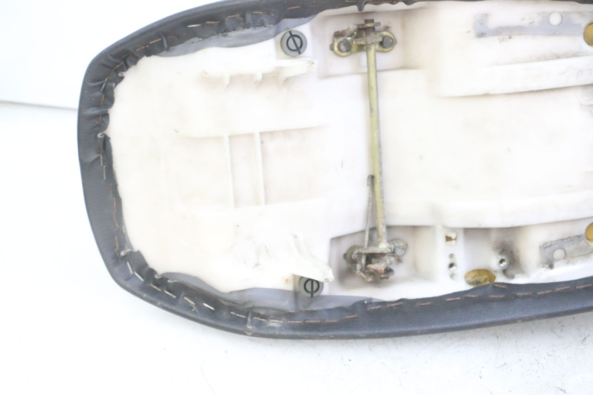 photo de ASIENTO YAMAHA TDR DELTABOX 125 (1997 - 2003) - Recambio usado revisado