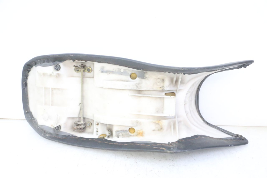 photo de ASIENTO YAMAHA TDR DELTABOX 125 (1997 - 2003) - Marcados y referencias originales