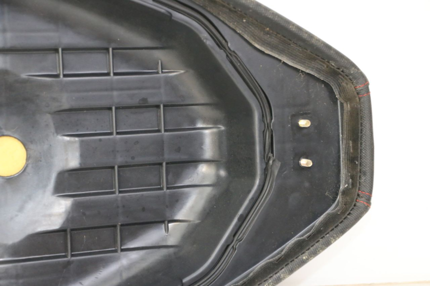 photo de ASIENTO TNT MOTOR BOSTON 4T 50 (2018 - 2025) - Ángulo de visión alternativo