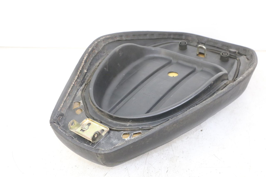 photo de ASIENTO TNT MOTOR ROMA 10' 4T 50 (2019 - 2022) - Detalle de la pieza