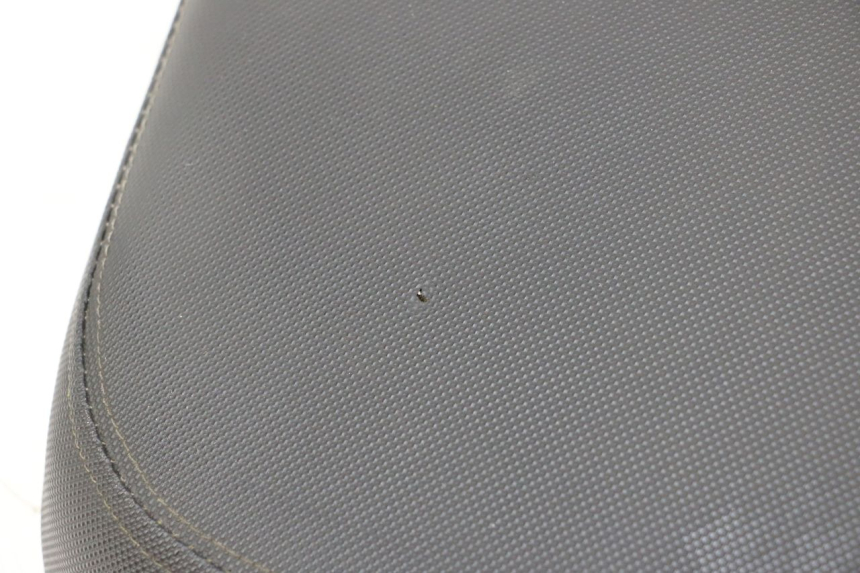 photo de ASIENTO TNT MOTOR ROMA 10' 4T 50 (2019 - 2022) - Zoom sobre los componentes