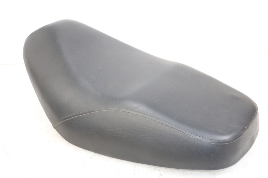 photo de ASIENTO BAOTIAN TRAVEL SPIRIT 50 (2010 - 2012) - Primer plano técnico