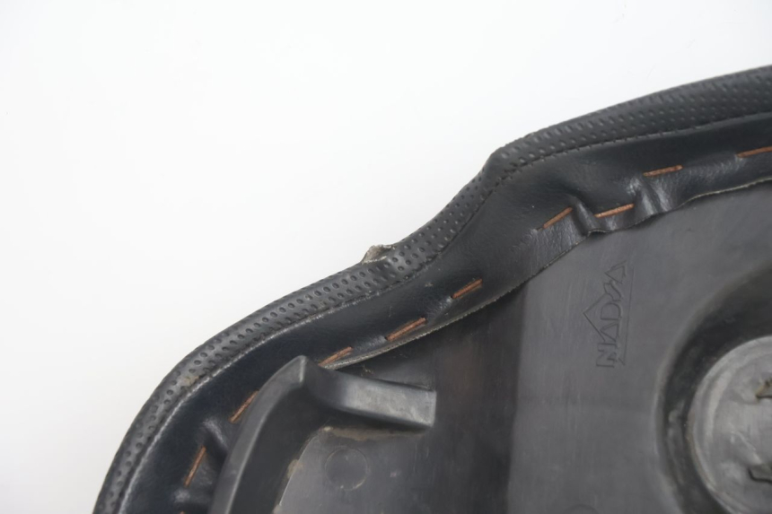 photo de ASIENTO PEUGEOT TREKKER TKR 50 (2005 - 2014) - Características distintivas