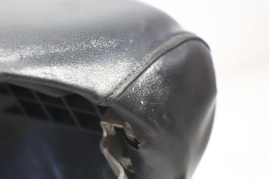 photo de ASIENTO PEUGEOT TREKKER TKR 50 (2005 - 2014) - Zoom sobre los componentes