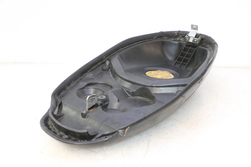 photo de ASIENTO PEUGEOT TREKKER 50 (1995 - 2004) - Foto de producto adicional