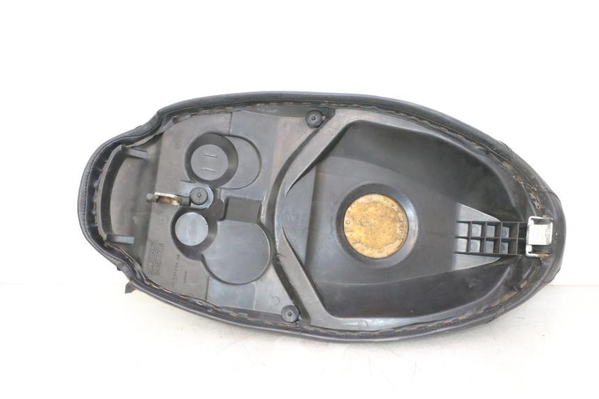 photo de ASIENTO PEUGEOT TREKKER 50 (1995 - 2004) - Ángulo de visión alternativo