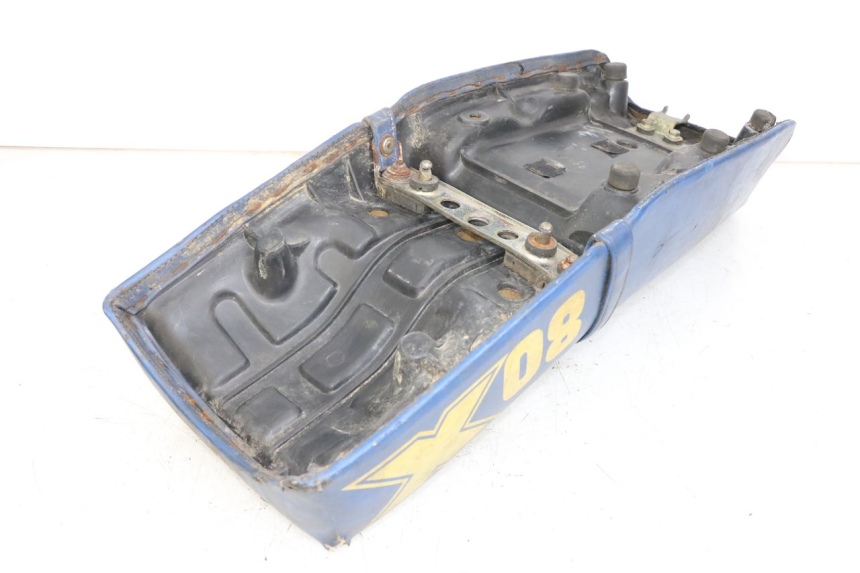 photo de ASIENTO SUZUKI TS X 80 (1984 - 1988) - Primer plano técnico