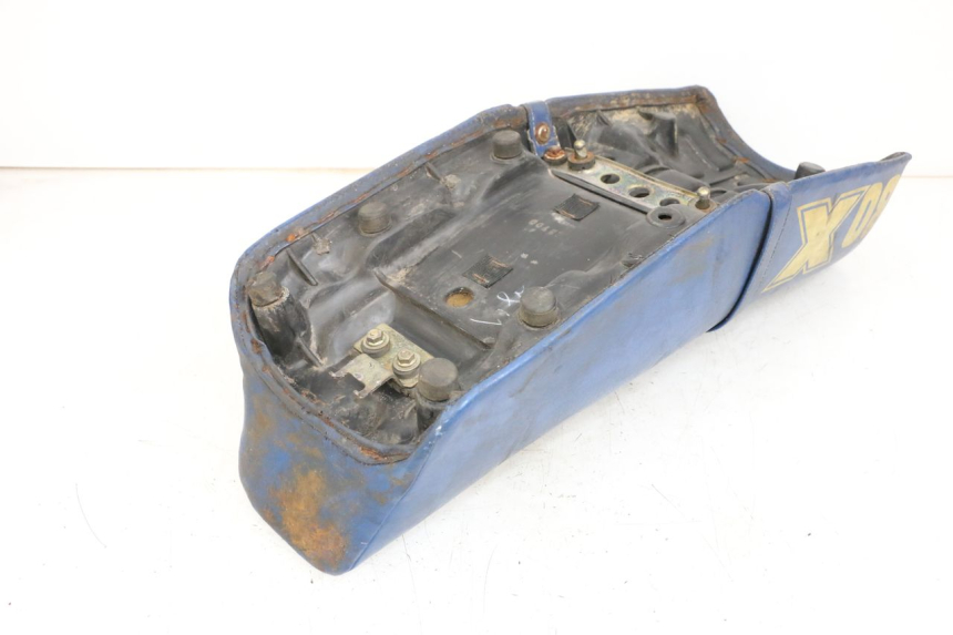 photo de ASIENTO SUZUKI TS X 80 (1984 - 1988) - Detalles de los puntos de fijación