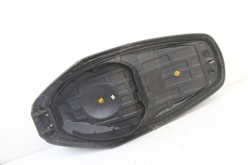 photo de ASIENTO PEUGEOT TWEET 4T 50 (2014 - 2019) - Características distintivas