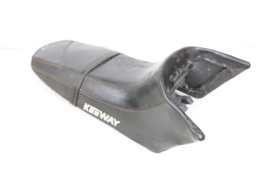 photo de ASIENTO KEEWAY TX 50 (2008 - 2015) - Zoom sobre los componentes