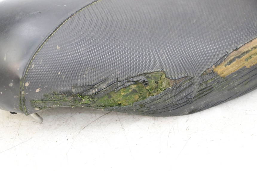 photo de ASIENTO PIAGGIO TYPHOON 50 (2000 - 2009) - Zoom sobre los componentes