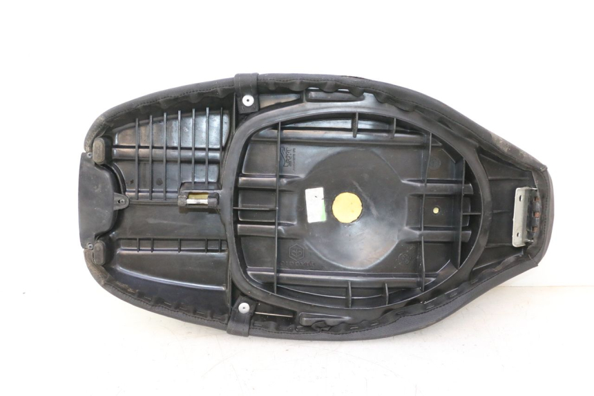 photo de ASIENTO PIAGGIO TYPHOON 50 (2000 - 2009) - Estado de la superficie y material