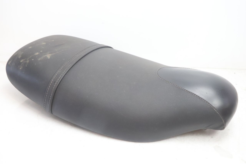 photo de ASIENTO PIAGGIO TYPHOON 50 (2000 - 2009) - Primer plano técnico