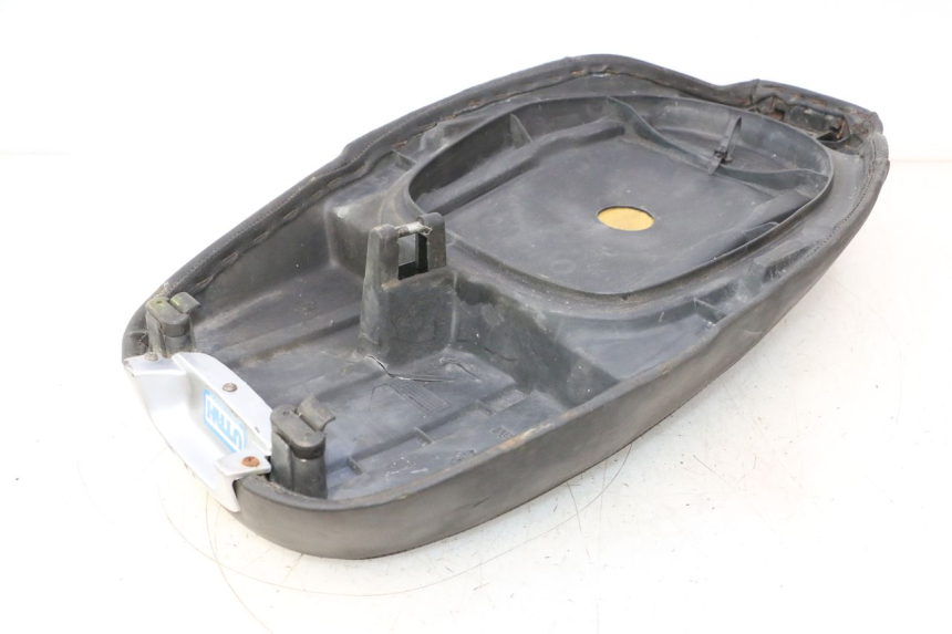 photo de ASIENTO PIAGGIO TYPHOON 50 (1993 - 1999) - Primer plano de alta resolución