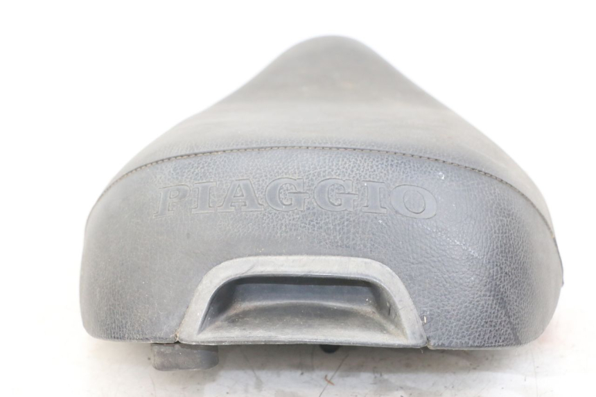 photo de ASIENTO PIAGGIO TYPHOON 80 (1994 - 1997) - Primer plano técnico