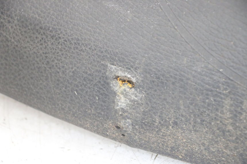 photo de ASIENTO PIAGGIO TYPHOON 80 (1994 - 1997) - Estado de la superficie y material