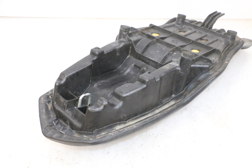 photo de ASIENTO YAMAHA TZR 50 (2008 - 2016) - Otra vista del artículo