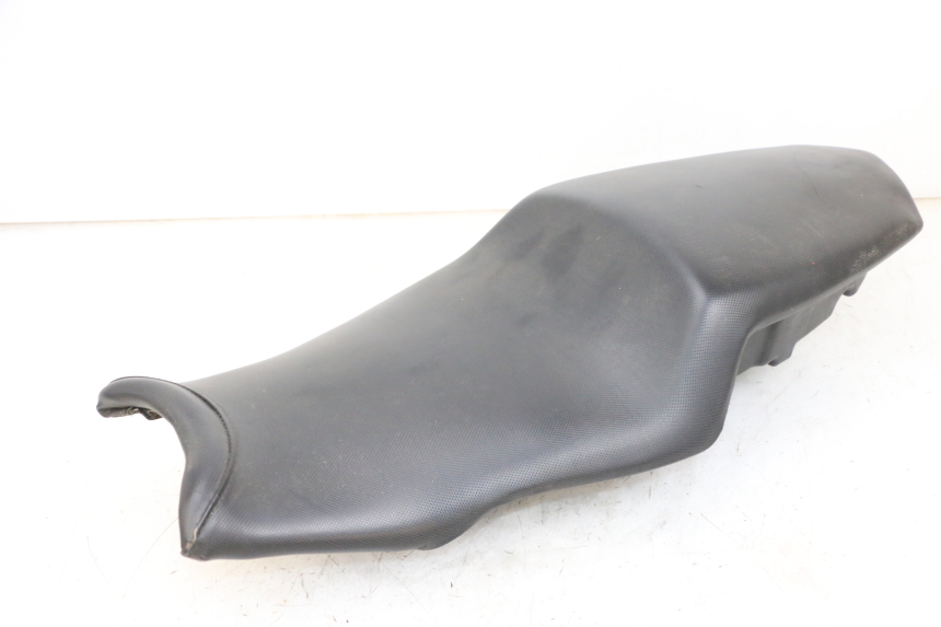 photo de ASIENTO YAMAHA TZR 50 (2008 - 2016) - Detalles de los puntos de fijación