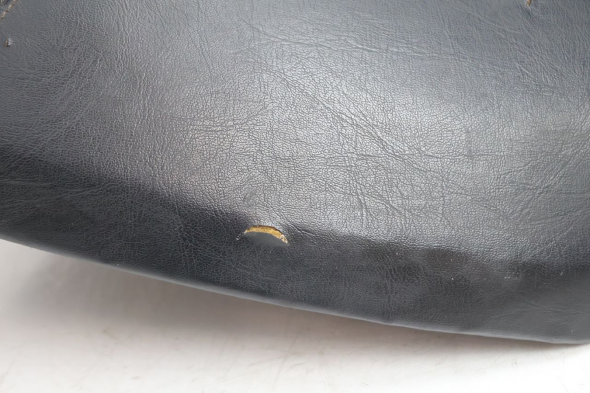 photo de ASIENTO PEUGEOT V-CLIC VCLIC 50 (2007 - 2013) - Detalles de los puntos de fijación
