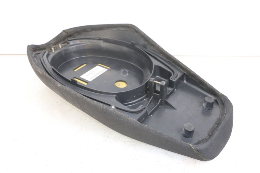 photo de Asiento BEELINE VELOCE 4T 50 (2011 - 2020) - Estado de la superficie y material