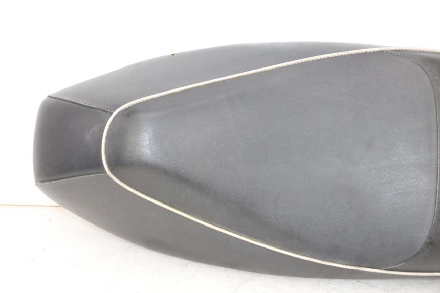 photo de ASIENTO PIAGGIO VESPA GTS SUPER IE 125 (2009 - 2016) - Zoom calidad de ocasión