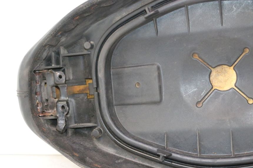 photo de ASIENTO PIAGGIO VESPA S 2T 50 (2007 - 2014) - Zoom estado de uso