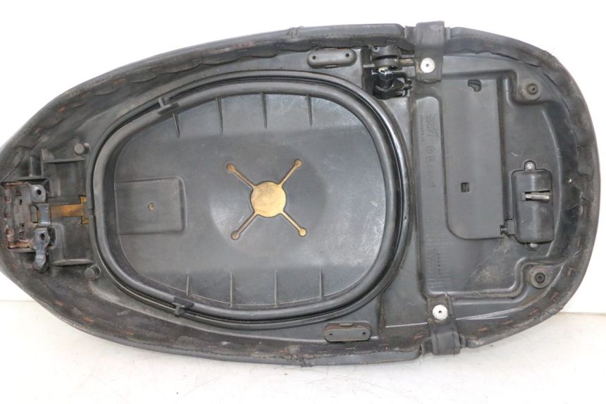 photo de ASIENTO PIAGGIO VESPA S 2T 50 (2007 - 2014) - Otra perspectiva