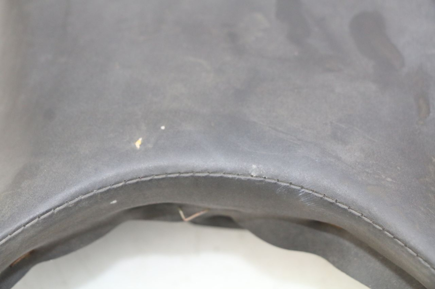 photo de ASIENTO HONDA VFR FI RC46 800 (1998 - 2001) - Detalle de la pieza