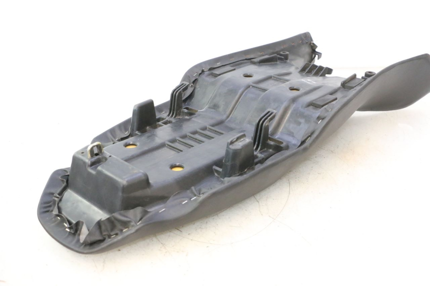 photo de ASIENTO HONDA VFR FI RC46 800 (1998 - 2001) - Estado de la superficie y material