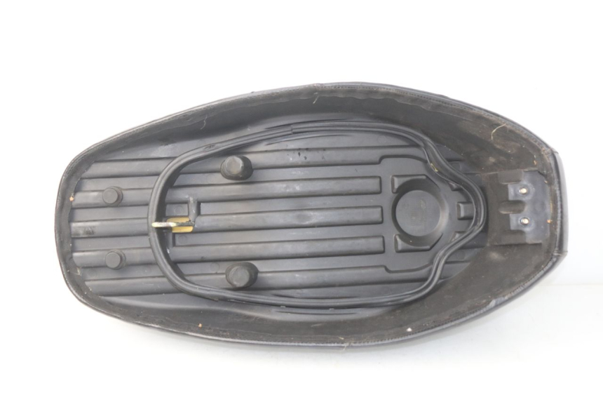 photo de ASIENTO JM MOTORS VIPER 2T 50 (2015 - 2022) - Zoom sobre los componentes