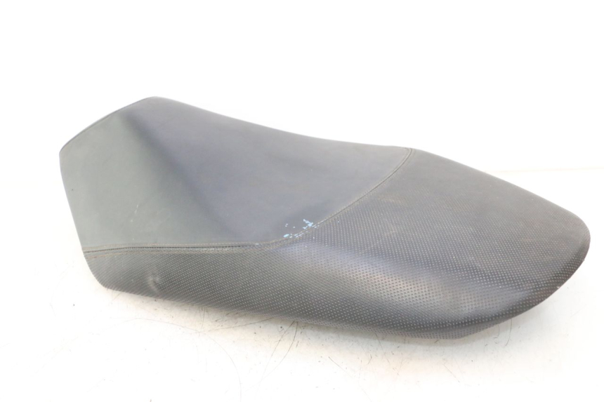 photo de ASIENTO PEUGEOT VIVACITY 50 (1998 - 2003) - Características distintivas