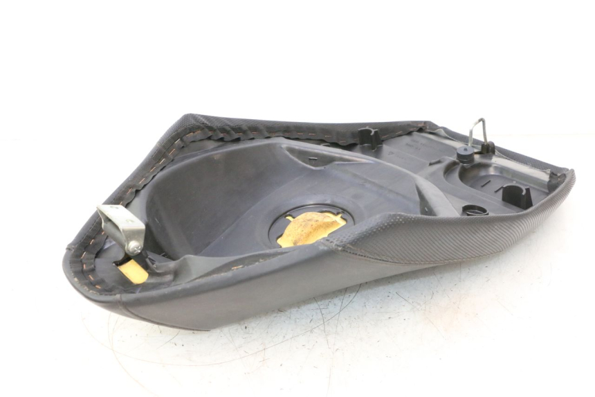 photo de ASIENTO PEUGEOT VIVACITY 50 (1998 - 2003) - Estado de la superficie y material