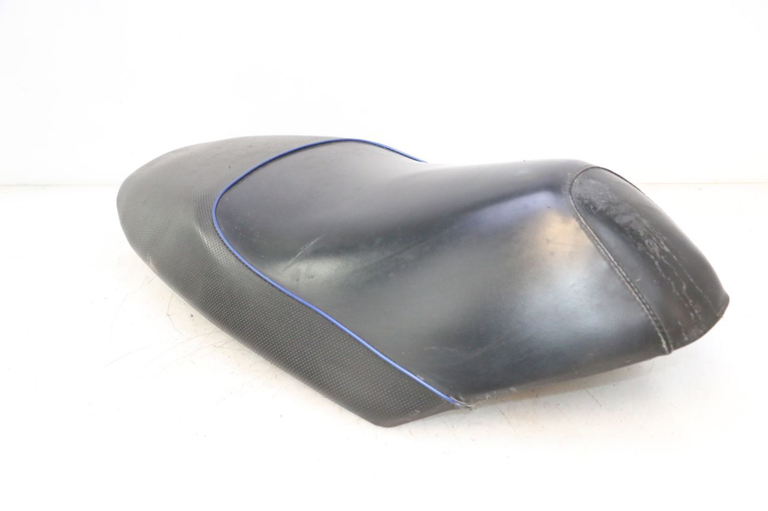 photo de ASIENTO PEUGEOT VIVACITY 50 (1998 - 2003) - Zoom sobre los componentes