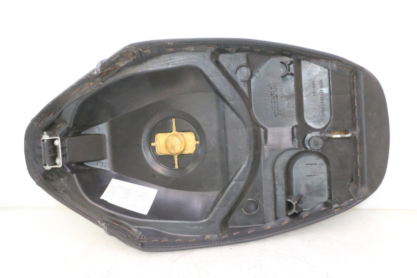 photo de ASIENTO PEUGEOT VIVACITY 50 (1998 - 2003) - Estado de la superficie y material