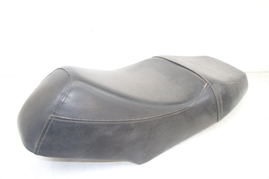 photo de ASIENTO VONROAD YIBEN 125 (2006 - 2010) - Primer plano técnico