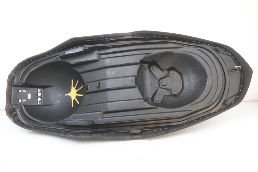 photo de ASIENTO YAMAHA XMAX X-MAX ABS 125 (2017 - 2020) - Recambio usado revisado