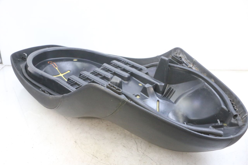 photo de ASIENTO YAMAHA XMAX X-MAX 125 (2006 - 2009) - Otra perspectiva