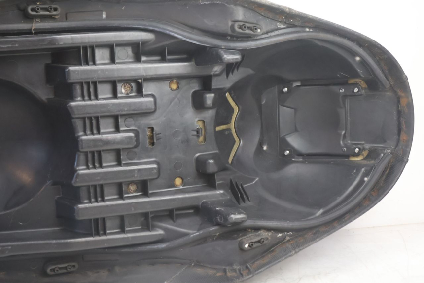 photo de ASIENTO YAMAHA XMAX X-MAX 125 (2006 - 2009) - Otra vista del artículo