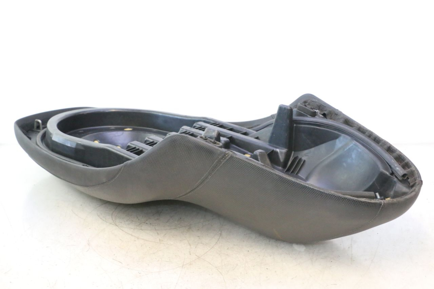 photo de ASIENTO YAMAHA XMAX X-MAX 125 (2006 - 2009) - Zoom estado de uso