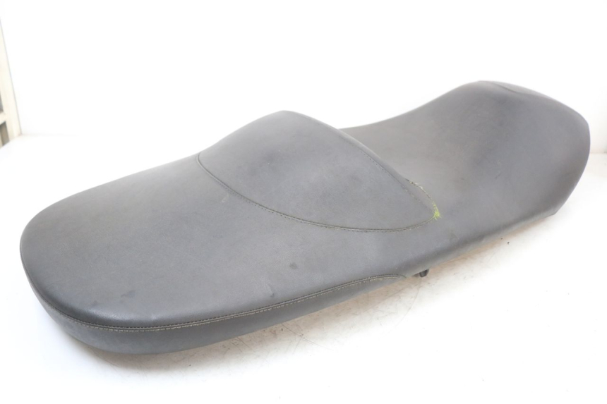 photo de ASIENTO PIAGGIO X10 125 (2012 - 2017) - Estado de la superficie y material