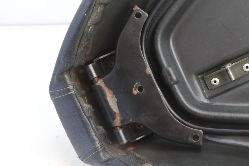 photo de ASIENTO PIAGGIO X9 AMALFI 180 (2000 - 2003) - Características distintivas