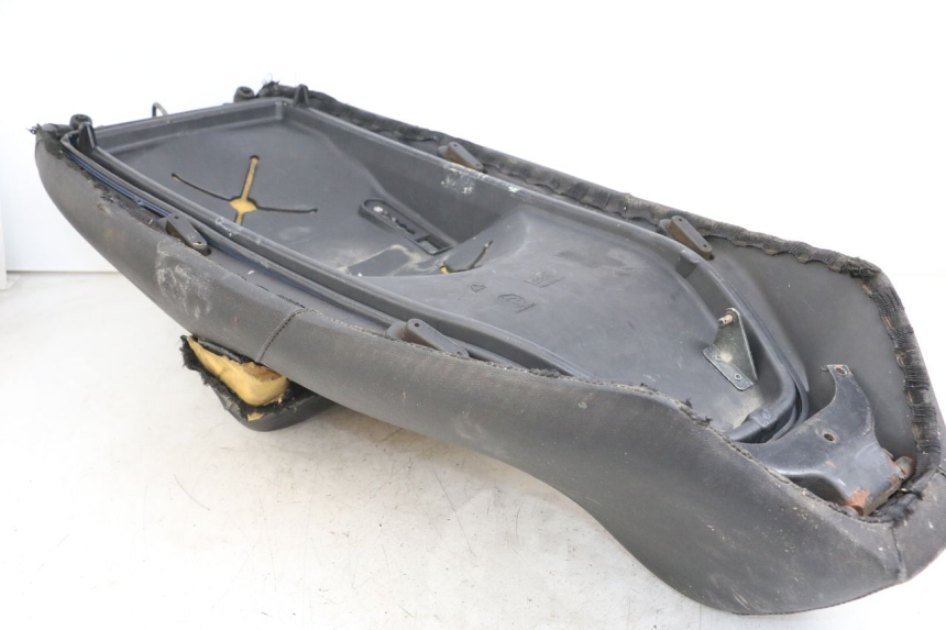 photo de ASIENTO PIAGGIO X9 125 (2000 - 2003) - Recambio usado revisado