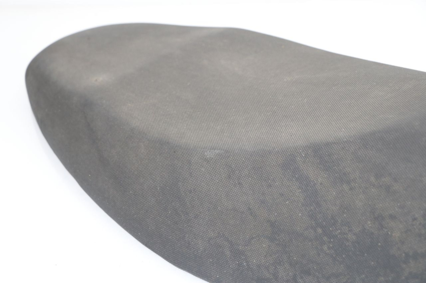 photo de ASIENTO RAZZO XENON 4T 50 (2008 - 2012) - Estado de la superficie y material