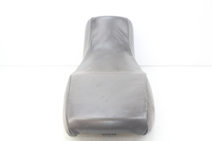 photo de ASIENTO SUZUKI XF FREEWIND 650 (1997 - 2003) - Detalles de los puntos de fijación