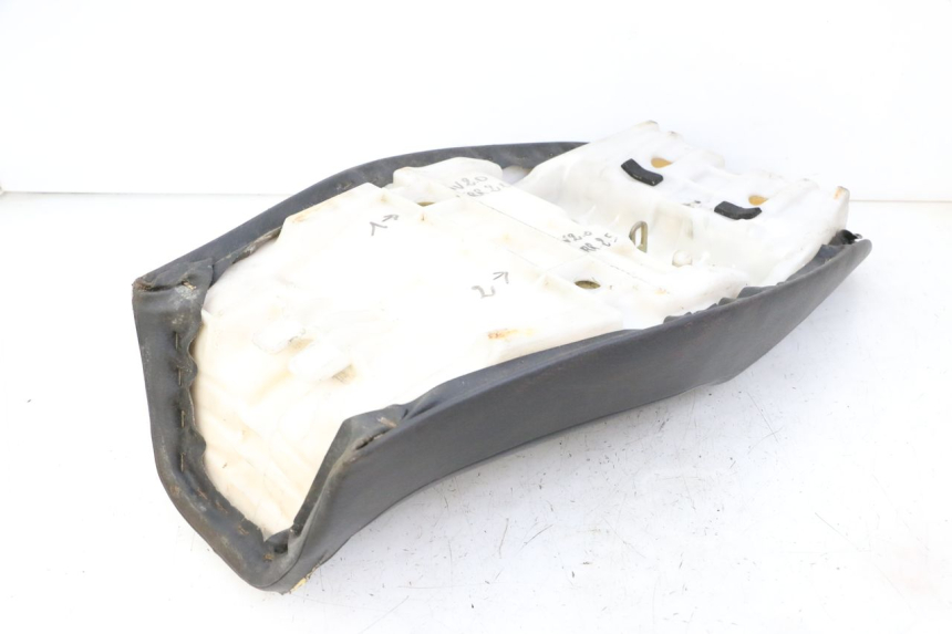 photo de ASIENTO YAMAHA XJN DIVERSION 600 (2000 - 2003) - Detalle de la pieza